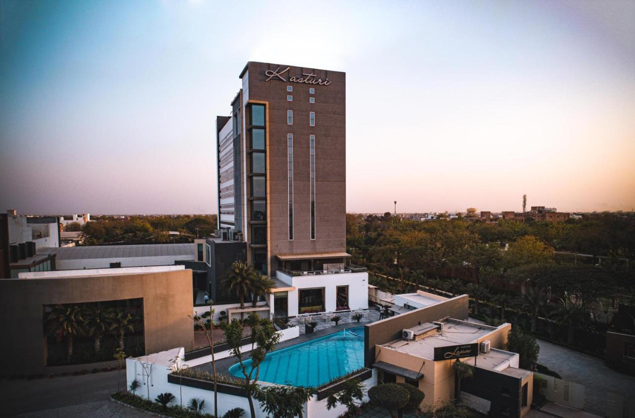 Hotel Kasturi Orchid Pāl Exterior foto